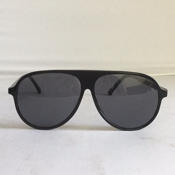 GUCCI SUNGLASSES MEN. - Picture 5 of 6